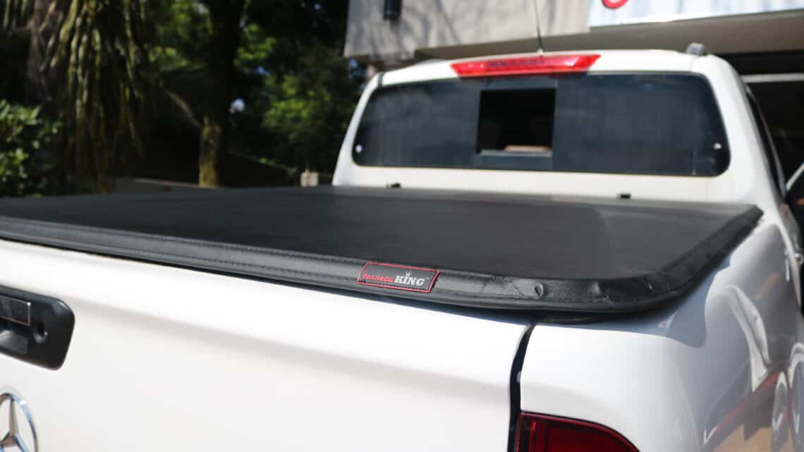 tonneau cover weight comparison on a bakkie with tonneau cover installed