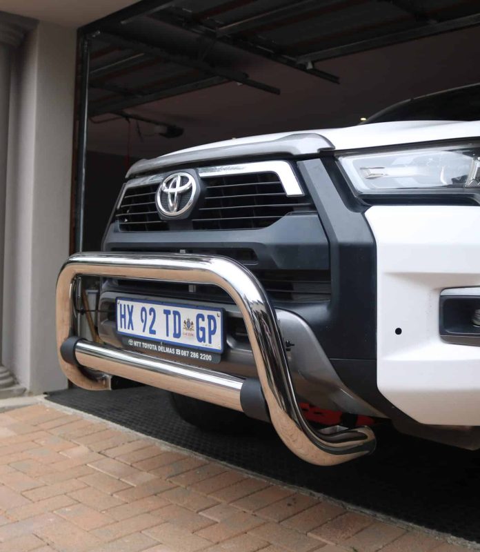 Stainless steel bakkie nudge bars upgrade